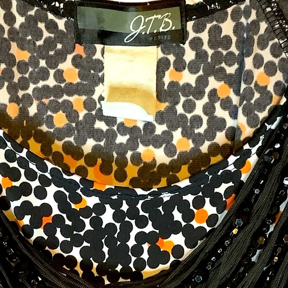 JTB Women’s Cap Sleeve Blouse w/Unique Beaded Neckline. - Picture 7 of 7